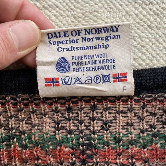 Vintage Dale Of Norway Cardigan Black Wool Sweater Large Floral Diamond - Picture 4 of 8